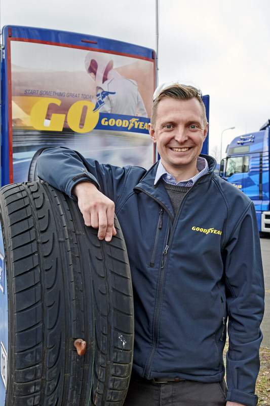 Karriere bei Goodyear: Der studierte Maschinenbauingenieur Pierre Blum ist heute Abteilungsleiter. Foto: KAUTSCHUK/Gerd Scheffler